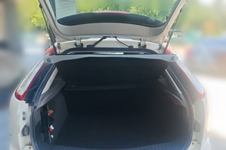 Used Ford Focus 2013 Hatchback Classic 1.8L Automatic Base Model Trunk