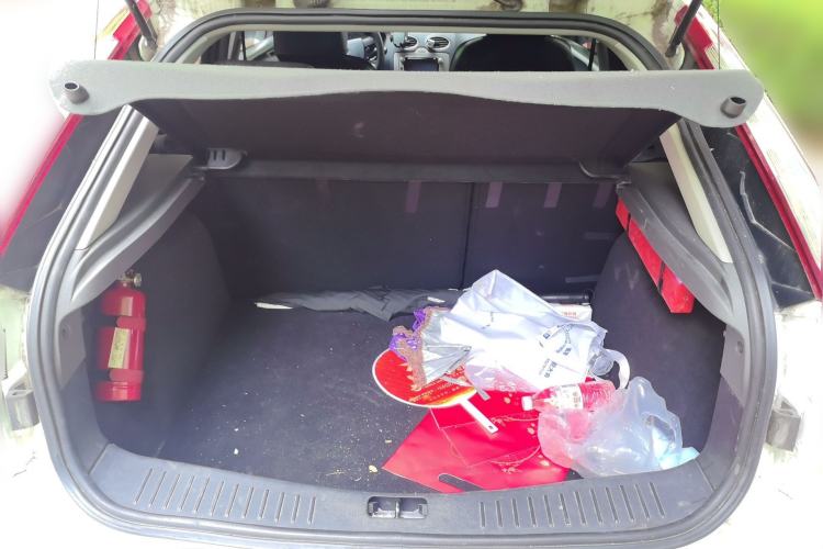 Used Ford Focus 2013 Hatchback Classic 1.8L Manual Base Model Trunk