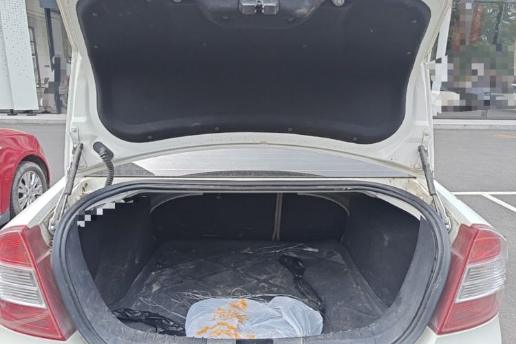 Used Ford Focus 2013 Sedan Classic 1.8L Manual Base Model Trunk