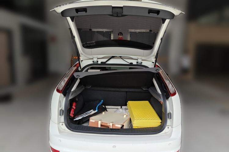 Used Ford Focus 2013 Hatchback Classic 1.8L Automatic Base Model Trunk