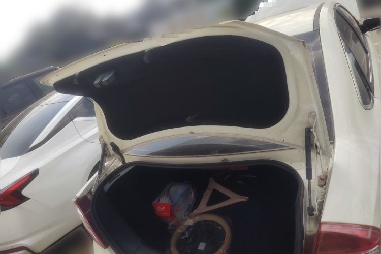 Used Ford Focus 2013 Sedan Classic 1.8L Automatic Fashion Edition Trunk