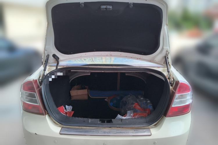 Used Ford Focus 2013 Sedan Classic 1.8L Automatic Fashion Edition Trunk