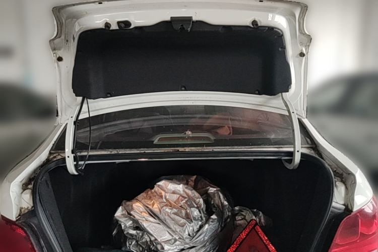 Used Ford Focus 2013 Sedan Classic 1.8L Automatic Base Model Trunk