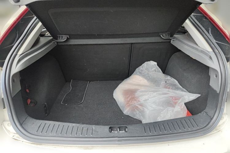 Used Ford Focus 2013 Hatchback Classic 1.8L Automatic Base Model Trunk