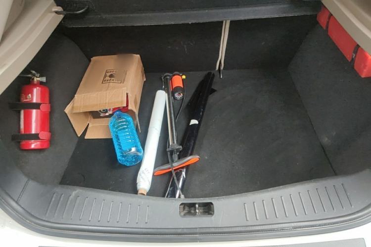 Used Ford Focus 2013 Hatchback Classic 1.8L Manual Fashion Edition Trunk