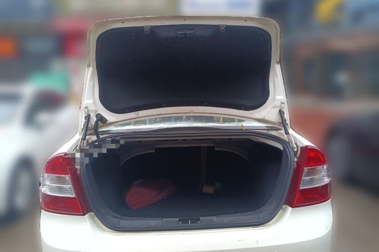 Used Ford Focus 2013 Sedan Classic 1.8L Manual Base Model Trunk