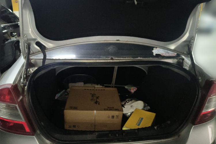 Used Ford Focus 2013 Sedan Classic 1.8L Manual Fashion Edition Trunk