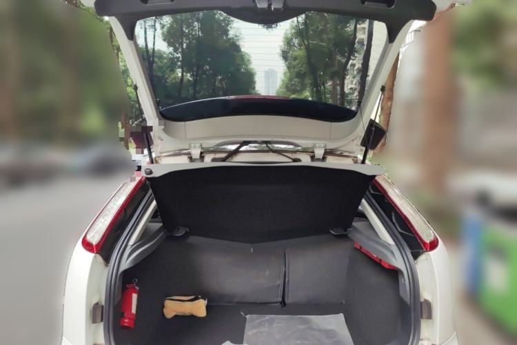 Used Ford Focus 2013 Hatchback Classic 1.8L Automatic Base Model Trunk