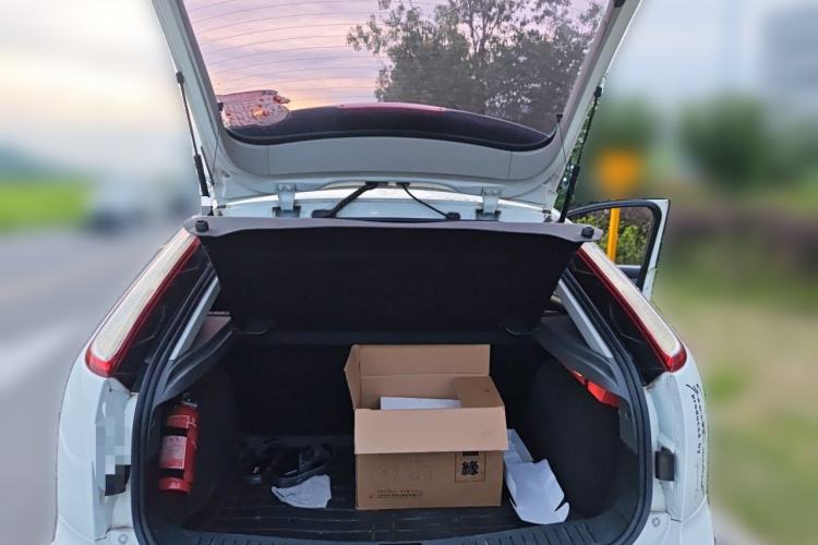 Used Ford Focus 2013 Hatchback Classic 1.8L Automatic Base Model Trunk