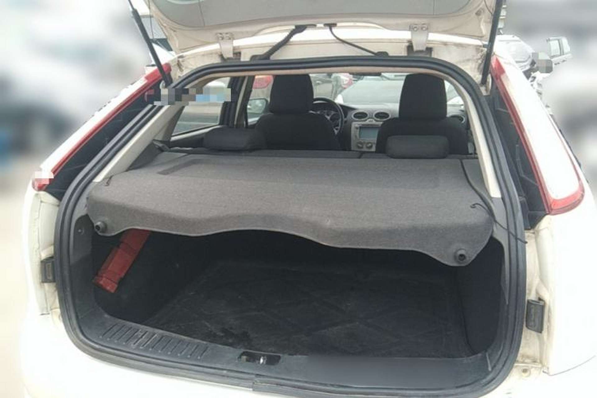 Used Ford Focus 2013 Hatchback Classic 1.8L Manual Base Model Trunk