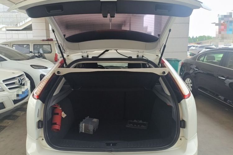 Used Ford Focus 2013 Hatchback Classic 1.8L Automatic Base Model Trunk