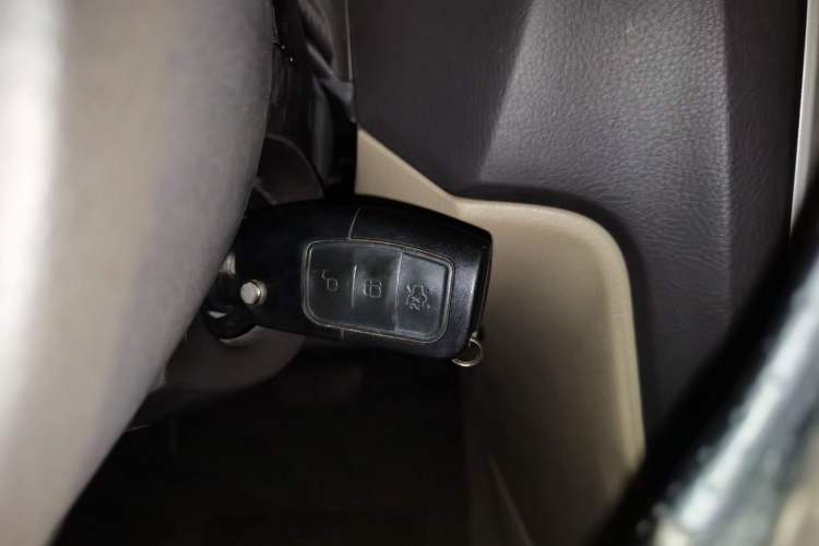 Used Ford Focus 2013 Hatchback Classic 1.8L Automatic Fashion Edition Vehicle Key