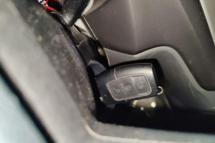 Used Ford Focus 2013 Hatchback Classic 1.8L Automatic Base Model Vehicle Key