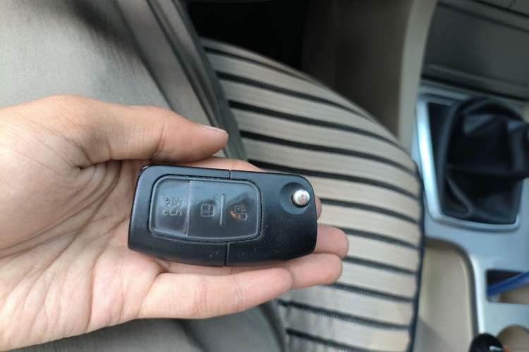 Used Ford Focus 2013 Hatchback Classic 1.8L Manual Fashion Edition Vehicle Key