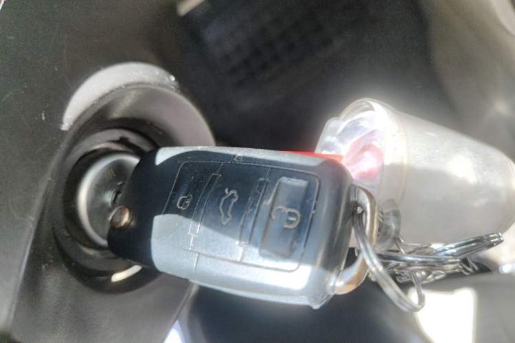 Used Ford Focus 2013 Sedan Classic 1.8L Manual Base Model Vehicle Key