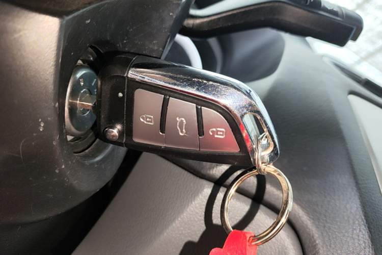 Used Ford Focus 2013 Hatchback Classic 1.8L Automatic Base Model Vehicle Key