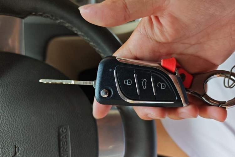 Used Ford Focus 2013 Hatchback Classic 1.8L Automatic Fashion Edition Vehicle Key