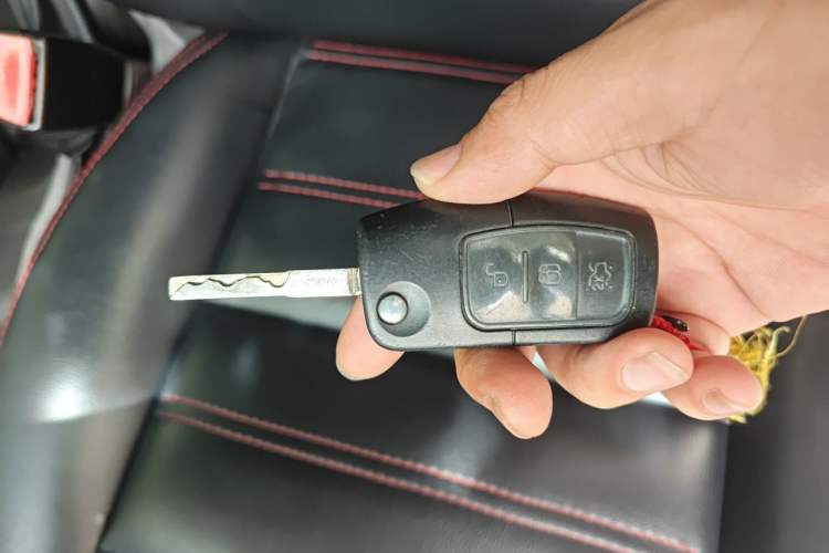 Used Ford Focus 2013 Hatchback Classic 1.8L Automatic Base Model Vehicle Key
