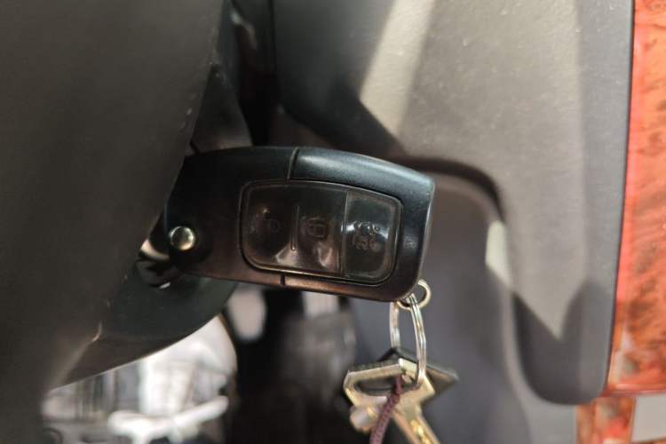 Used Ford Focus 2013 Hatchback Classic 1.8L Automatic Base Model Vehicle Key