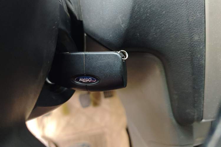 Used Ford Focus 2013 Hatchback Classic 1.8L Manual Base Model Vehicle Key