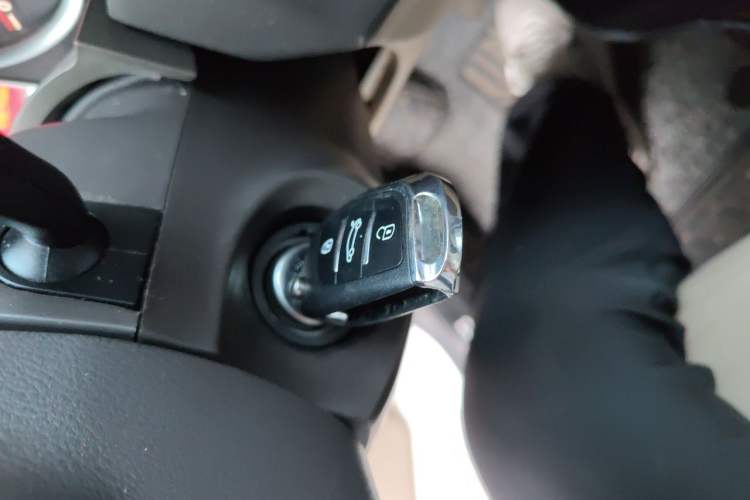 Used Ford Focus 2013 Hatchback Classic 1.8L Automatic Fashion Edition Vehicle Key