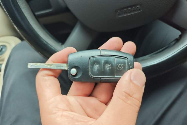 Used Ford Focus 2013 Sedan Classic 1.8L Automatic Base Model Vehicle Key