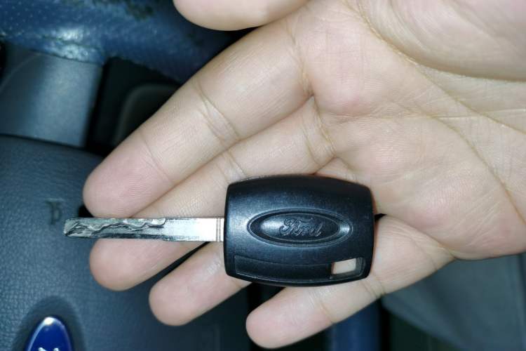 Used Ford Focus 2013 Sedan Classic 1.8L Automatic Base Model Vehicle Key
