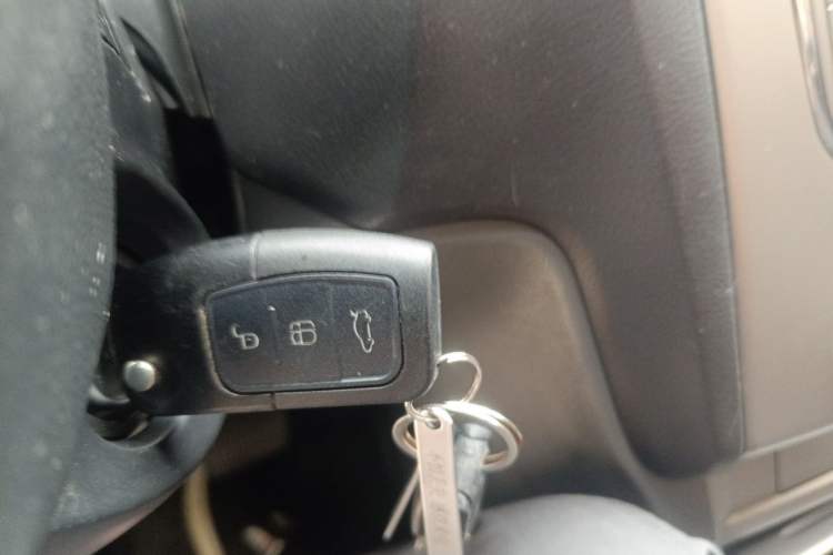 Used Ford Focus 2013 Hatchback Classic 1.8L Automatic Base Model Vehicle Key