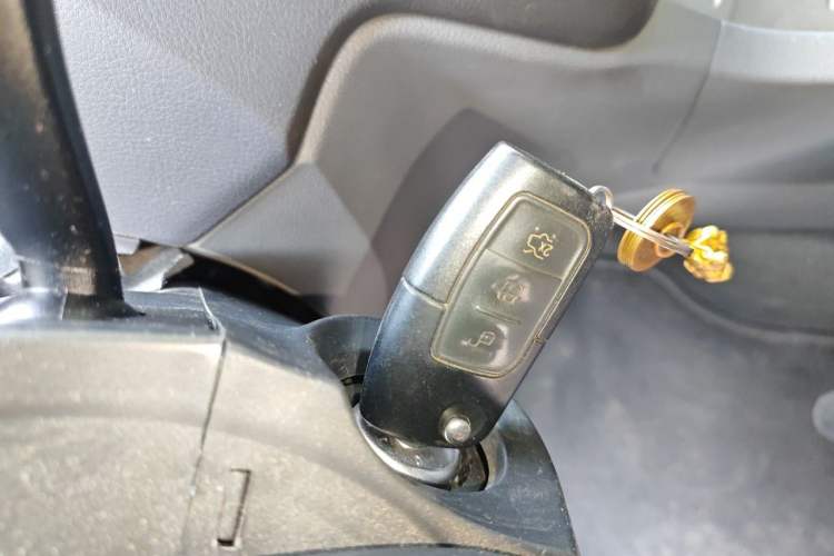 Used Ford Focus 2013 Hatchback Classic 1.8L Automatic Millionth Anniversary Edition Vehicle Key