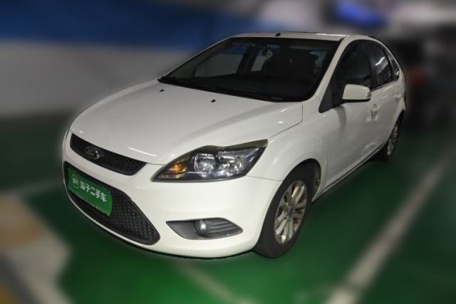 Ford Focus 2013 Hatchback Classic 1.8L Manual Millionth Anniversary Edition usado