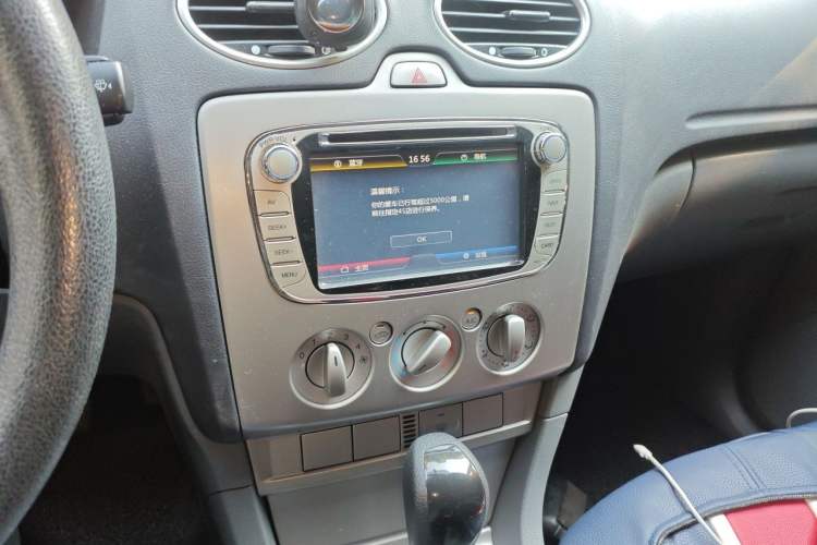 Used Ford Focus 2013 Hatchback Classic 1.8L Automatic Base Model Audio And AC Panel