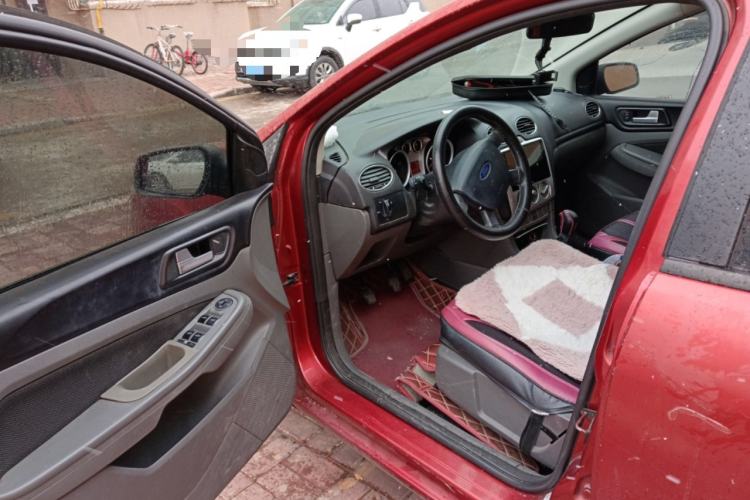 Used Ford Focus 2013 Hatchback Classic 1.8L Manual Base Model Driver Seat