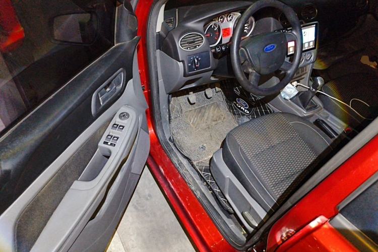 Used Ford Focus 2013 Hatchback Classic 1.8L Manual Base Model Driver Seat
