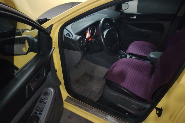 Used Ford Focus 2013 Hatchback Classic 1.8L Automatic Fashion Edition Driver Seat