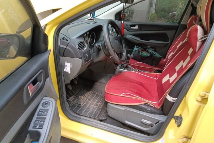 Used Ford Focus 2013 Hatchback Classic 1.8L Manual Base Model Driver Seat