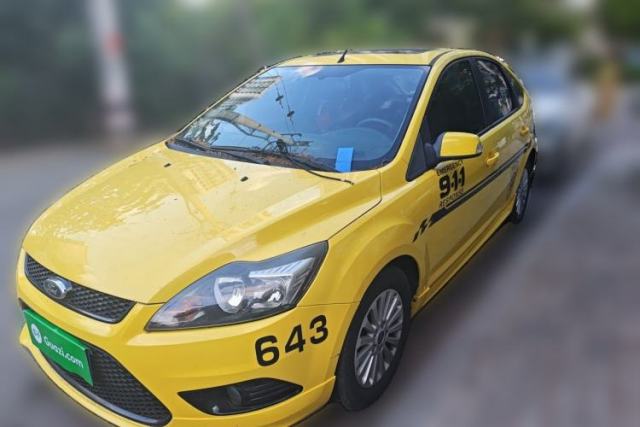 Ford Focus 2013 Hatchback Classic 1.8L Automatic Fashion Edition de segunda mano