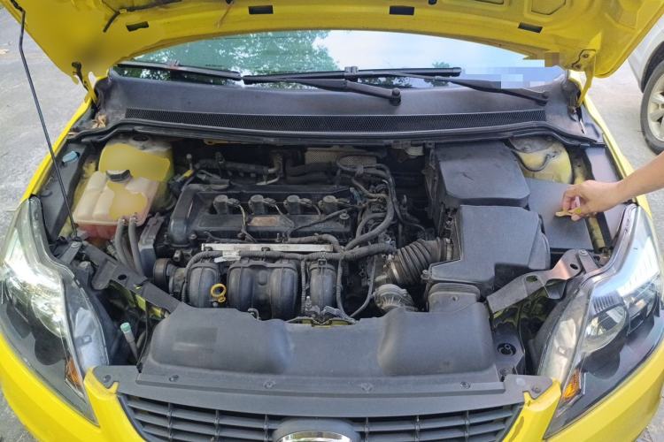 Used Ford Focus 2013 Hatchback Classic 1.8L Automatic Base Model Engine Bay