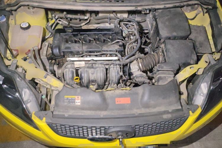 Used Ford Focus 2013 Hatchback Classic 1.8L Automatic Base Model Engine Bay