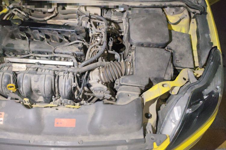 Used Ford Focus 2013 Hatchback Classic 1.8L Automatic Base Model Engine Bay Left
