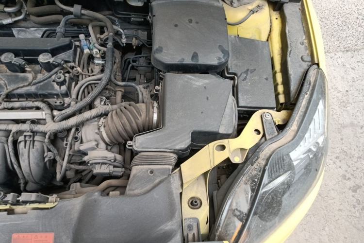 Used Ford Focus 2013 Hatchback Classic 1.8L Manual Base Model Engine Bay Left