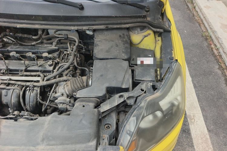 Used Ford Focus 2013 Hatchback Classic 1.8L Automatic Base Model Engine Bay Left