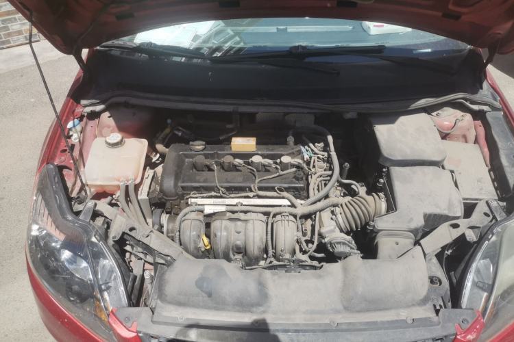 Used Ford Focus 2013 Hatchback Classic 1.8L Automatic Base Model Engine Bay