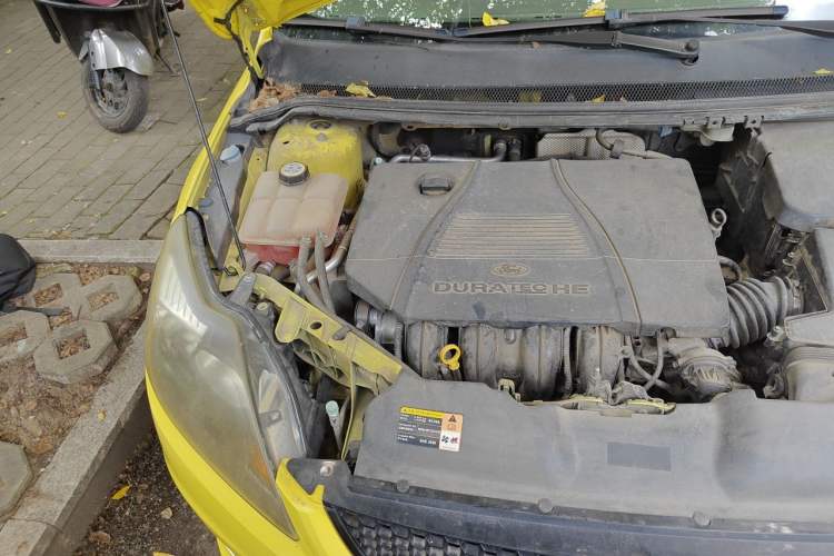 Used Ford Focus 2013 Hatchback Classic 1.8L Automatic Fashion Edition Engine Bay Right