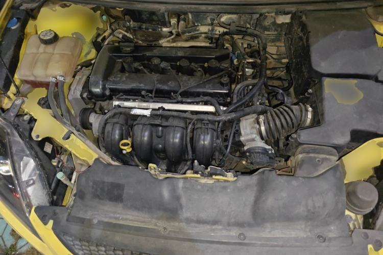 Used Ford Focus 2013 Hatchback Classic 1.8L Manual Base Model Engine Bay