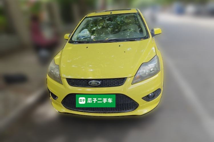 Used Ford Focus 2013 Hatchback Classic 1.8L Automatic Fashion Edition Front
