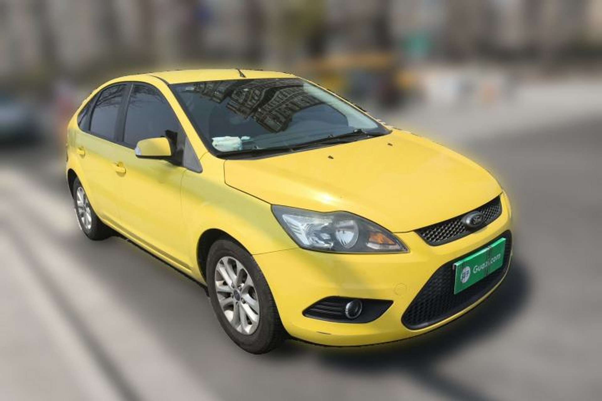 Used Ford Focus 2013 Hatchback Classic 1.8L Automatic Base Model Front Right 45 Deg