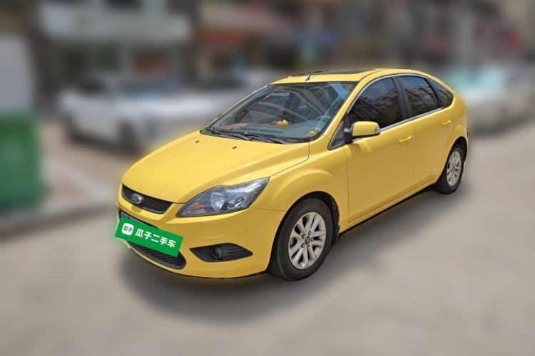 Used Ford Focus 2013 Hatchback Classic 1.8L Automatic Millionth Anniversary Edition Guazi used car, China used car export, Used car for sale, Used cars, Cheapest cars for sale