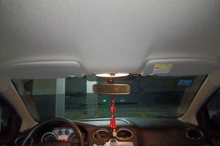 Used Ford Focus 2013 Hatchback Classic 1.8L Automatic Base Model Headliner