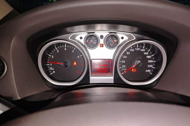 Used Ford Focus 2013 Hatchback Classic 1.8L Automatic Fashion Edition Instrument Cluster