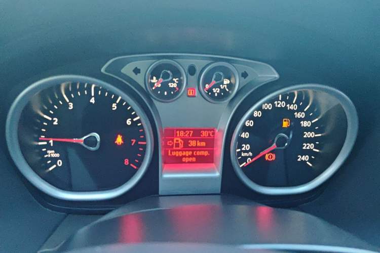 Used Ford Focus 2013 Hatchback Classic 1.8L Automatic Fashion Edition Instrument Cluster